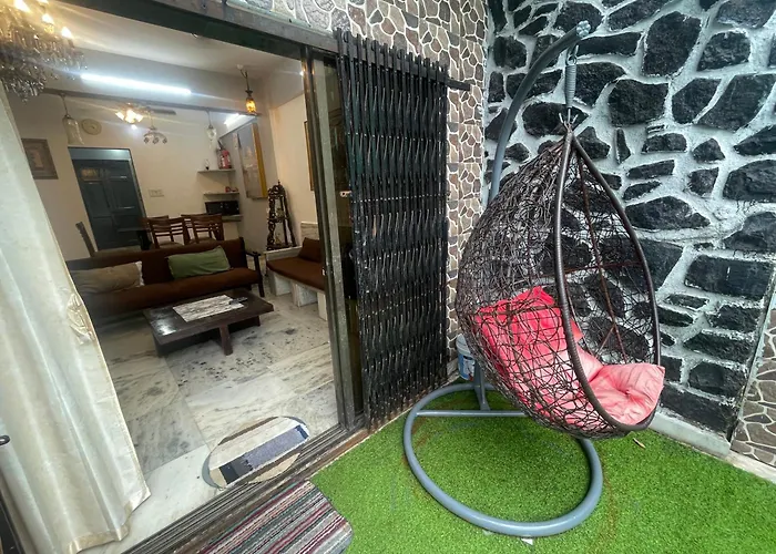 Blue Heaven- Lonavala 2 Bhk With Private Pool!