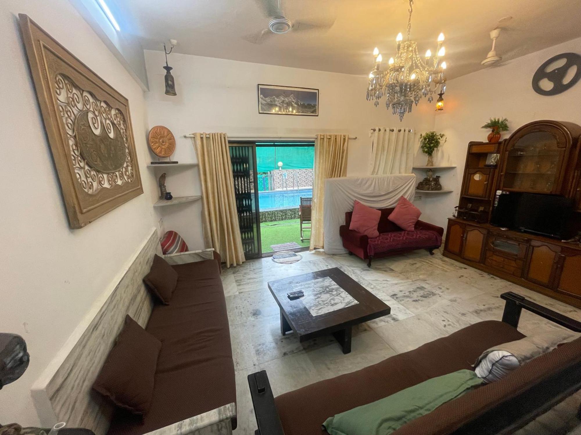Blue Heaven- 2 Bhk With Private Pool! Holiday home *