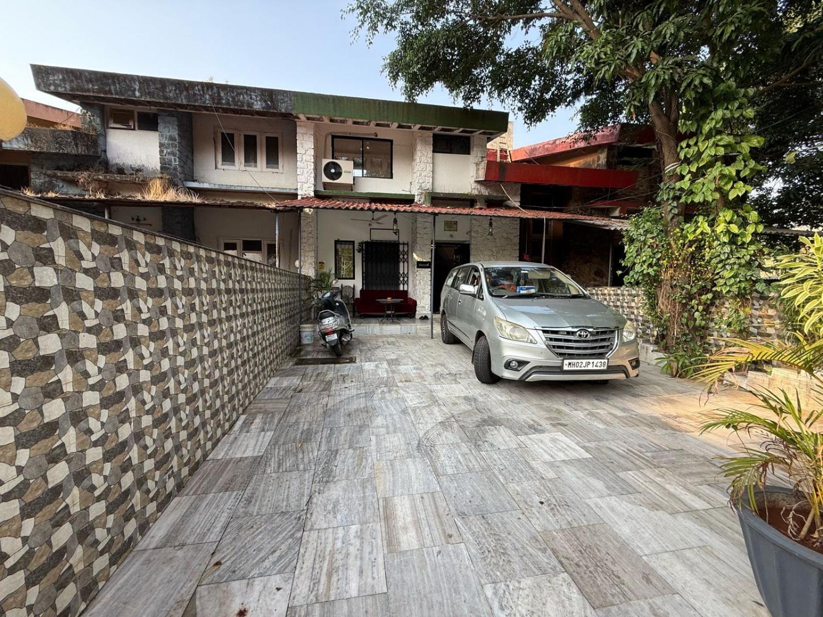 Blue Heaven- 2 Bhk With Private Pool! Lonavala