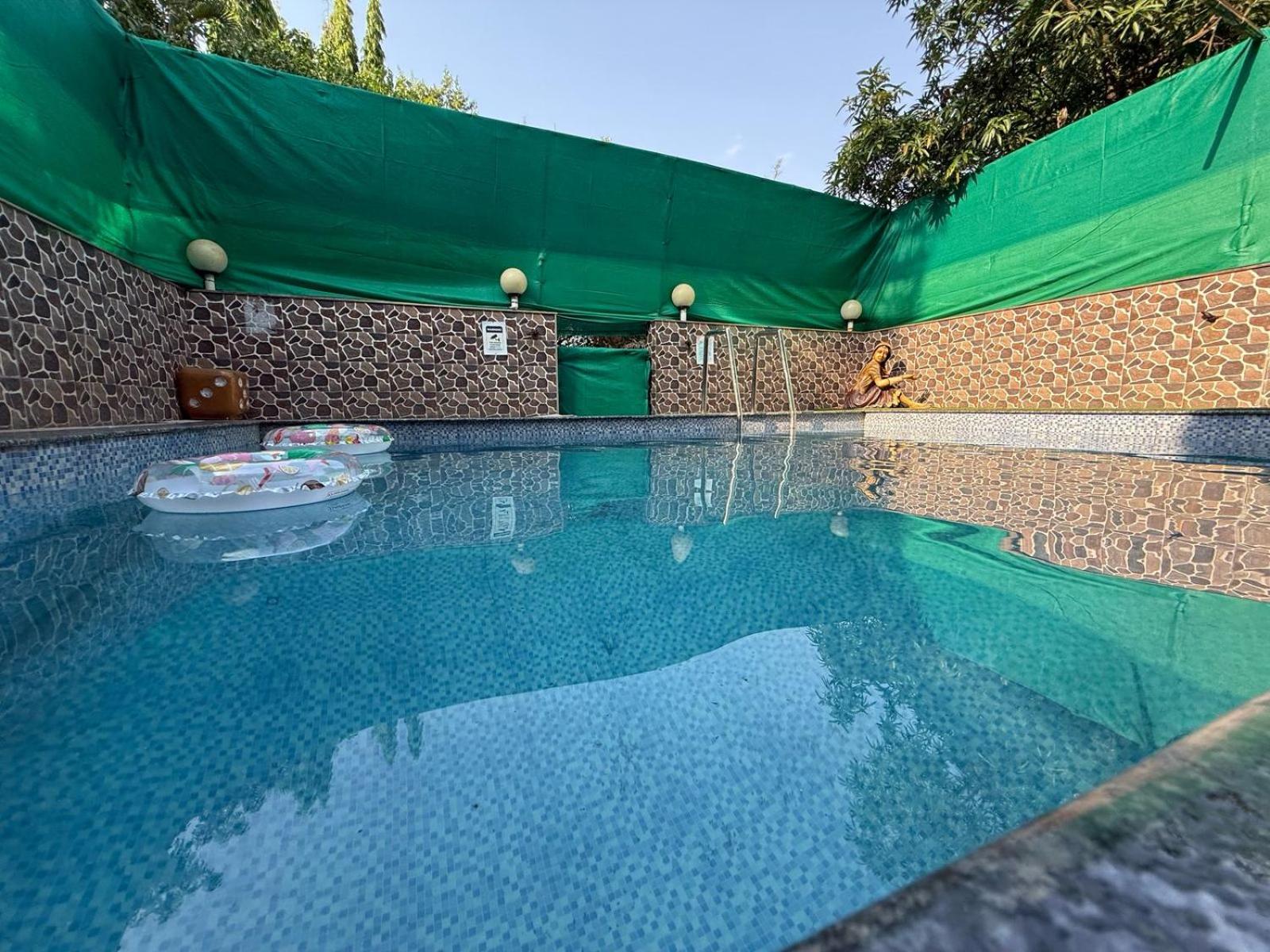 Holiday home Blue Heaven- 2 Bhk With Private Pool! Lonavala