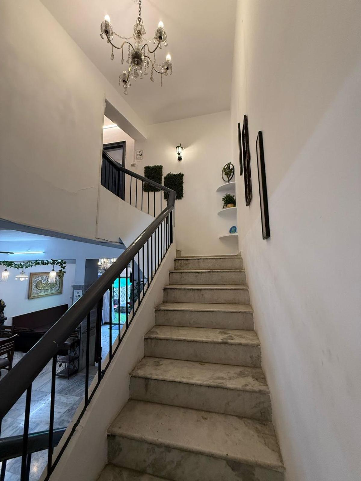 Blue Heaven- 2 Bhk With Private Pool! Lonavala